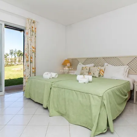Golf View Apartment *